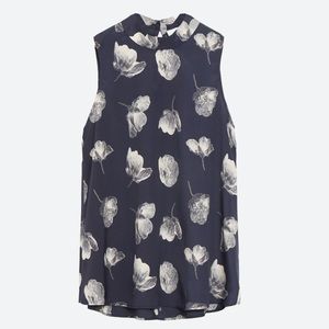 Alice Blue Pisca High Neck Blouse, navy with floral print, keyhole back, size L